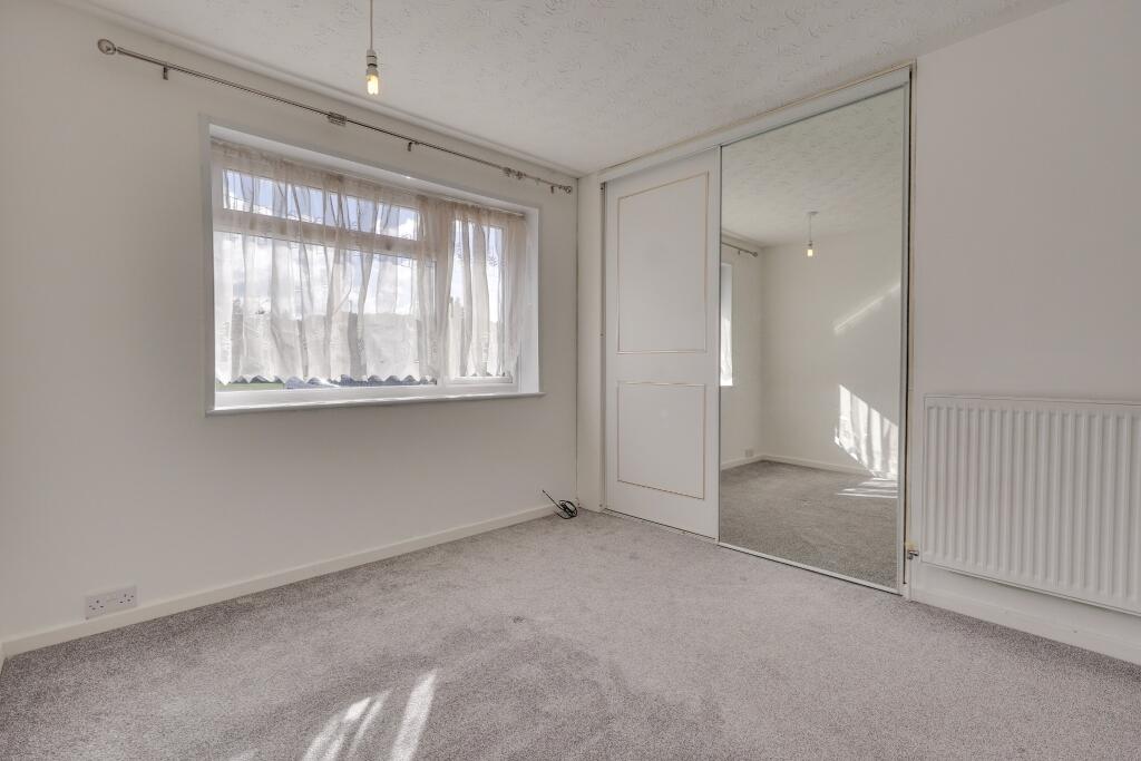 House in Southampton - View 5