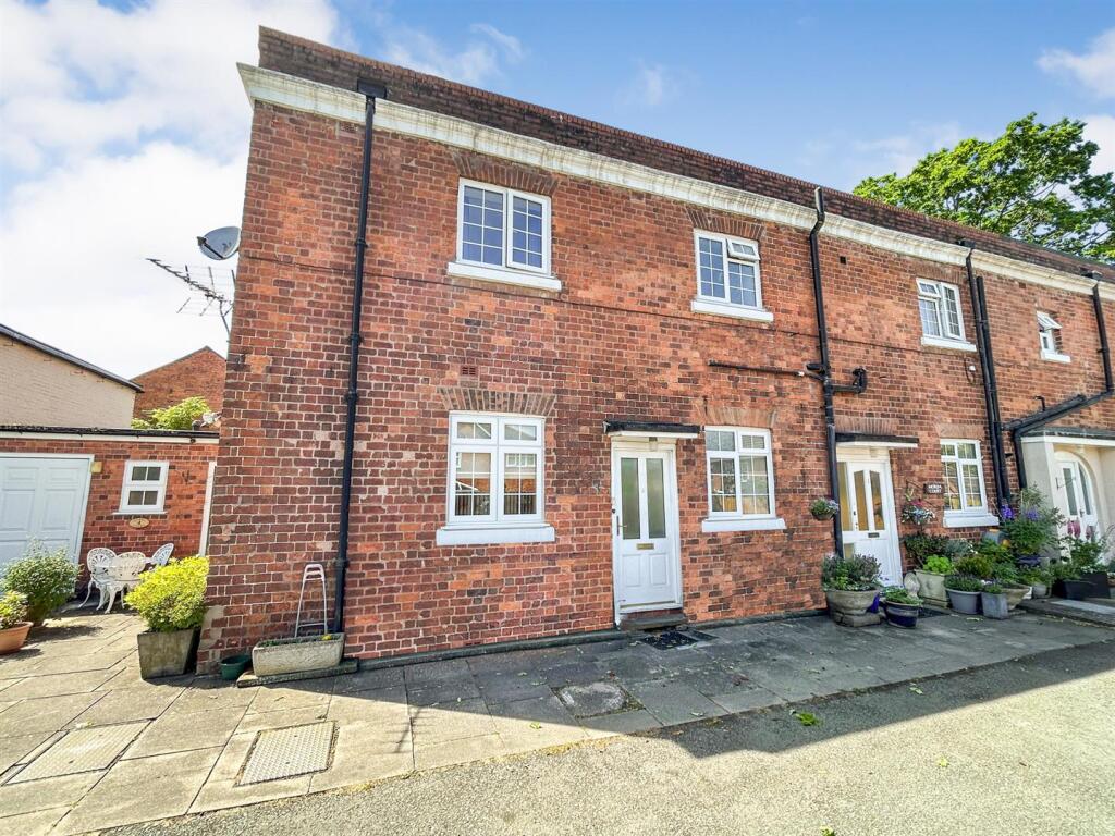 Main image of property: Morda Court, Morda