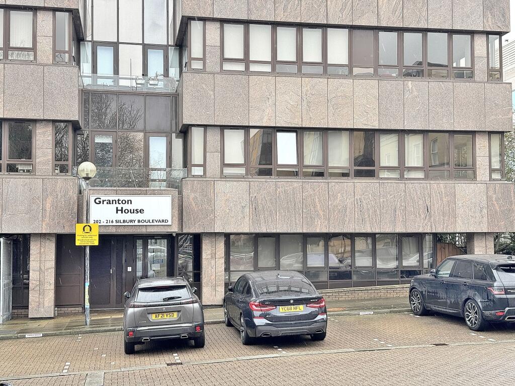 Property photo 8