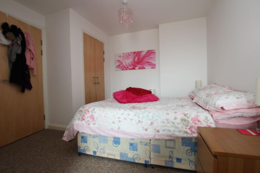 Apartment in Nottingham, Rainbow Quarter, St Ann's - View 3