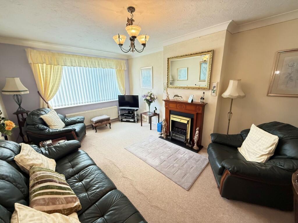 Walton Road,walton-on-the-naze photo 3