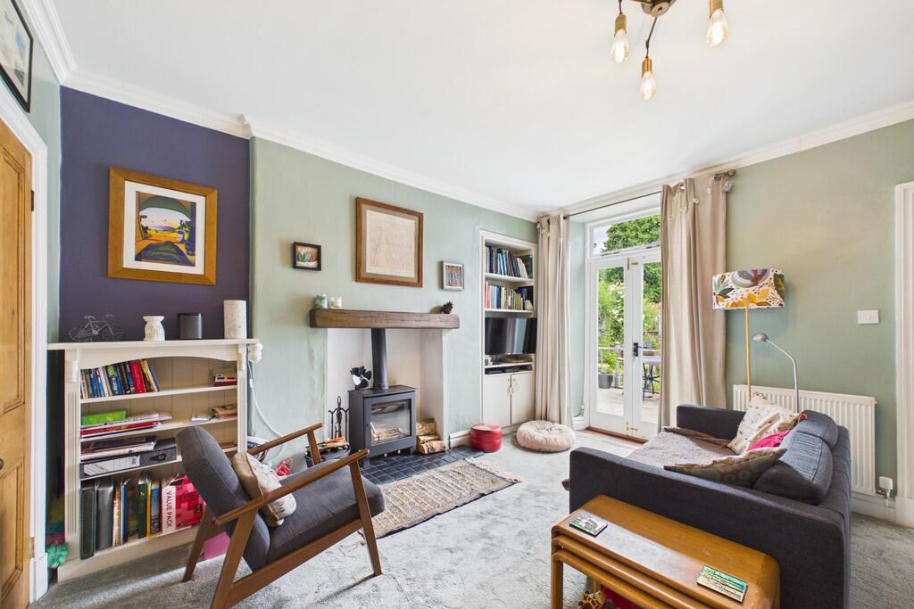 2 Castle Garth, Kendal, Cumbria, LA9 7AT photo 4