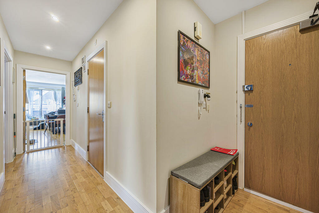 Apartment in Sidcup, Halfway Street, Longlands - View 5