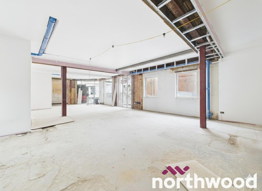 Main image of property: 86 Duke Street, Chelmsford, CM1