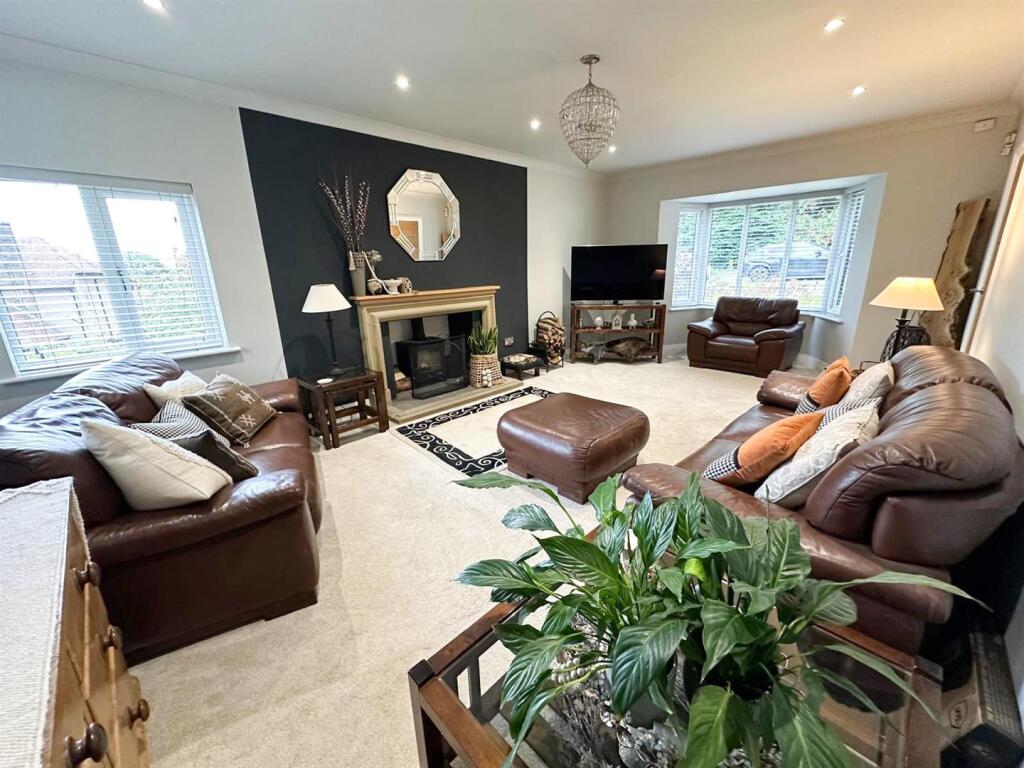Additional image 6 of Ladymead, Glenlyon Avenue, Keighley