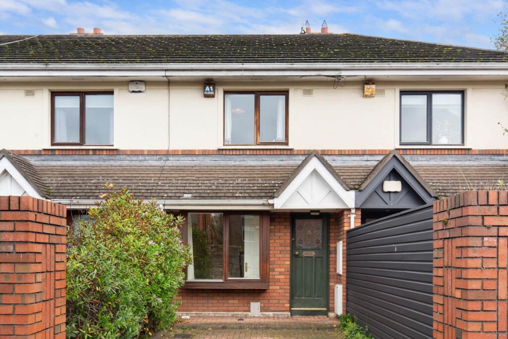 Main image of property: 7 Lansdowne Crescent, Lansdowne Park, Ballsbridge, Dublin 4