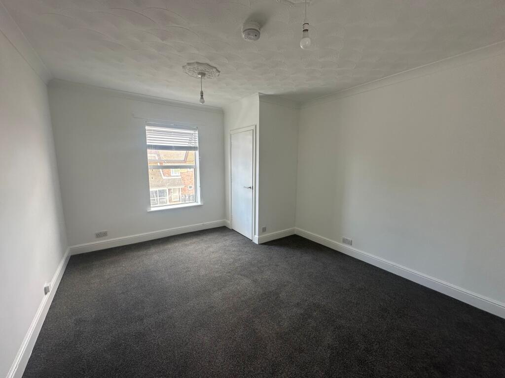 Apartment in Norwich - View 3