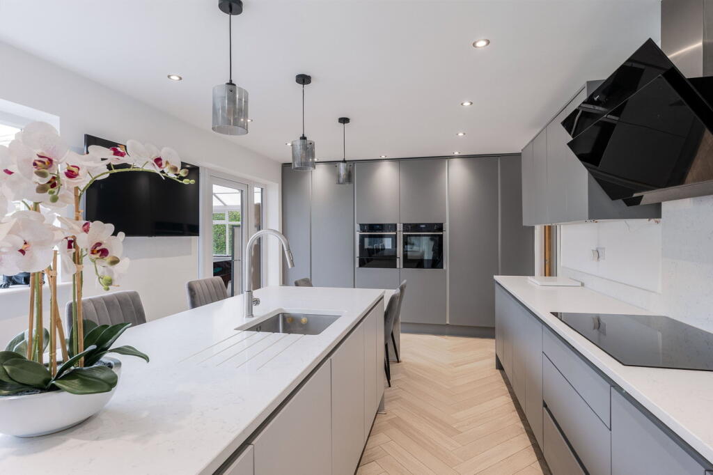 Main image of property: Maldon Close, Offerton, Stockport SK2 5XL