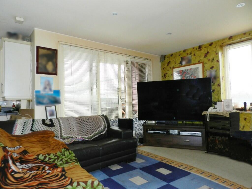 Southbury Road, Enfield, Middlesex, EN3 photo 3