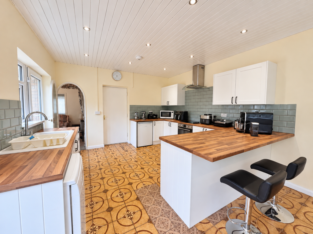 Craig Hir, Radyr, Cardiff photo 4