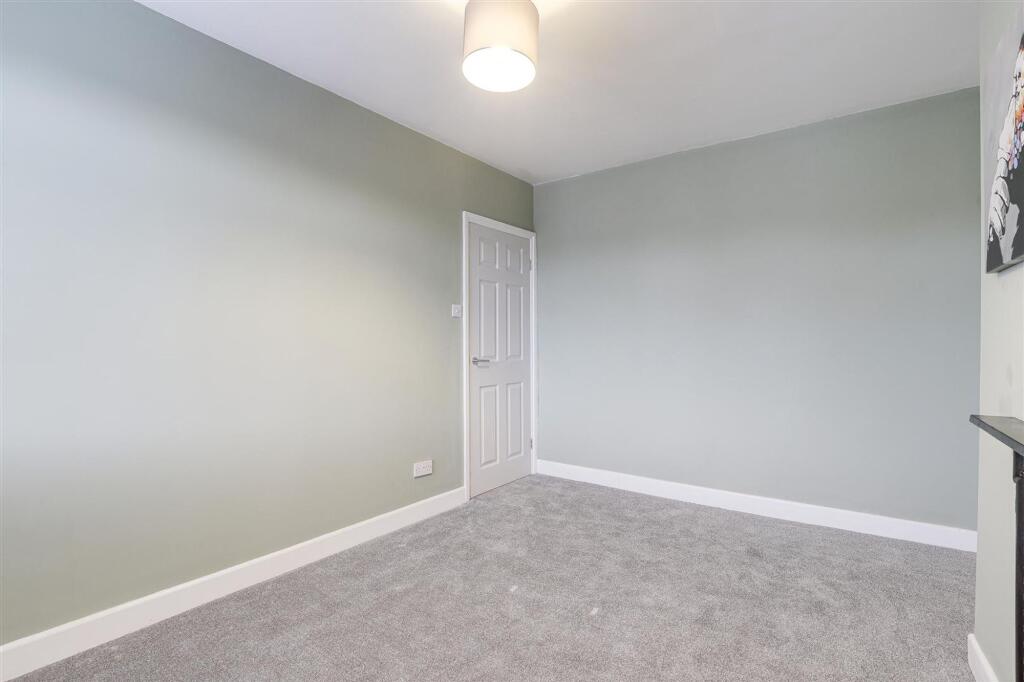 House in Nottingham, Gedling - View 4
