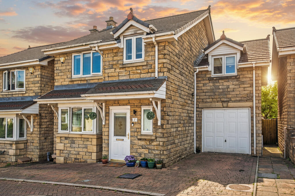 Main image of property: Hutton Gardens, Warton, LA5