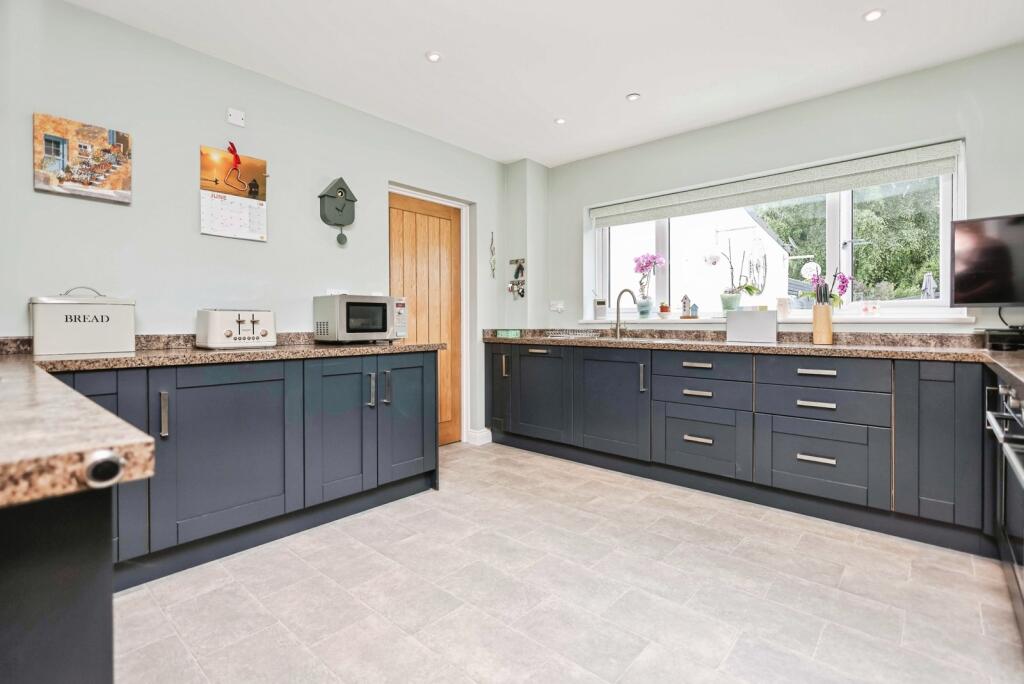 Church Street, Kempsey, Worcester, Worcestershire, WR5 - Widok 3