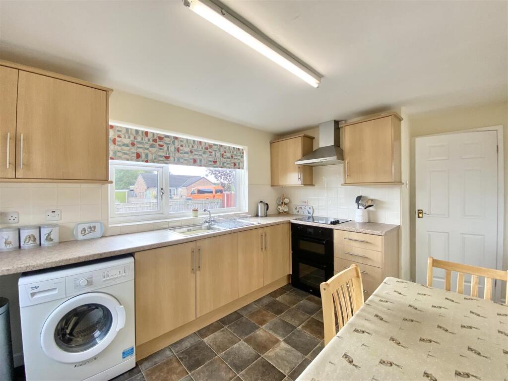 House in Darlington, Aiskew - View 5