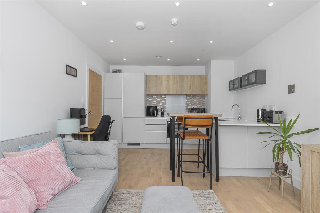 Main image of property: Riverside View, Temple Street, Keynsham