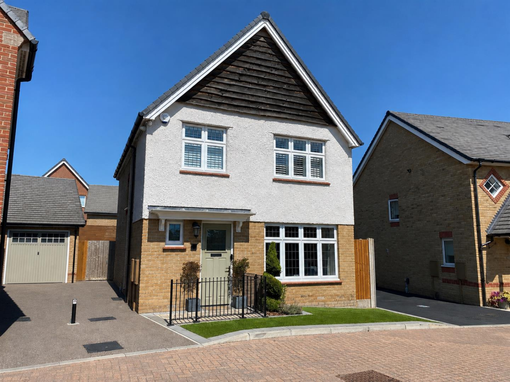 Main image of property: Hammond Close, Langdon Hills, Basildon