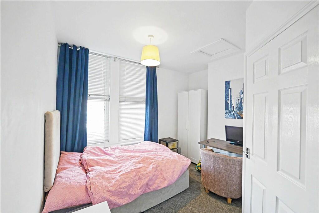 House in Stockton-on-Tees - View 3