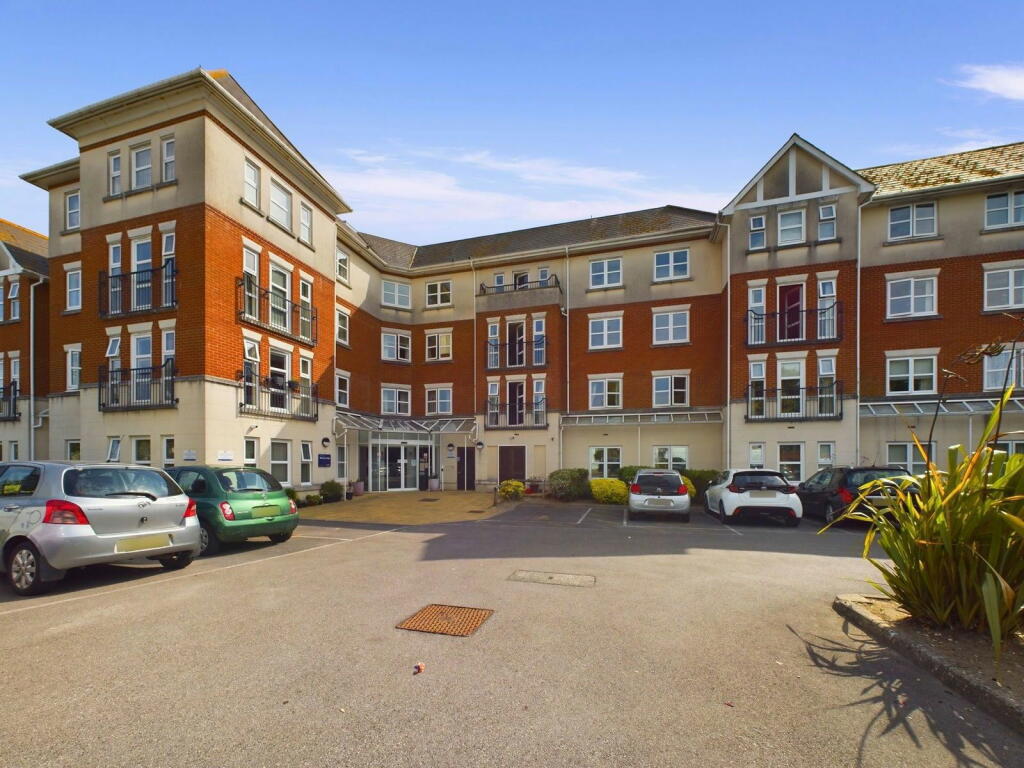 2-bed house on Rotary Lodge, 32, St. Botolphs Road, Worthing, BN11, £230,000