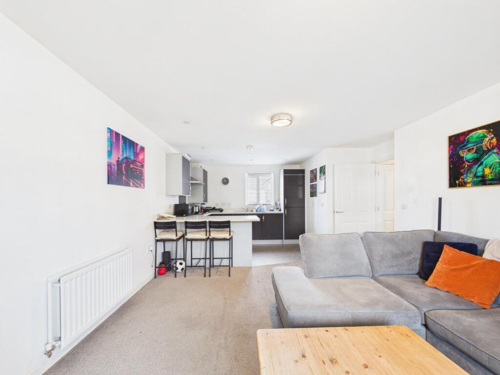 Apartment in Bristol - View 4