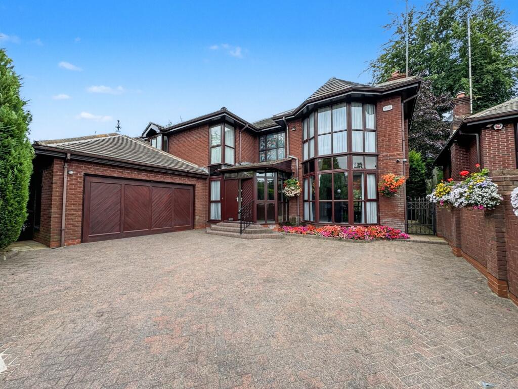 5-bed detached on Ringley Hey, Whitefield, M45, £995,000