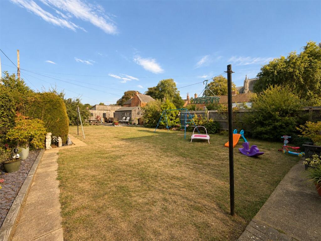House in Nottingham - View 3