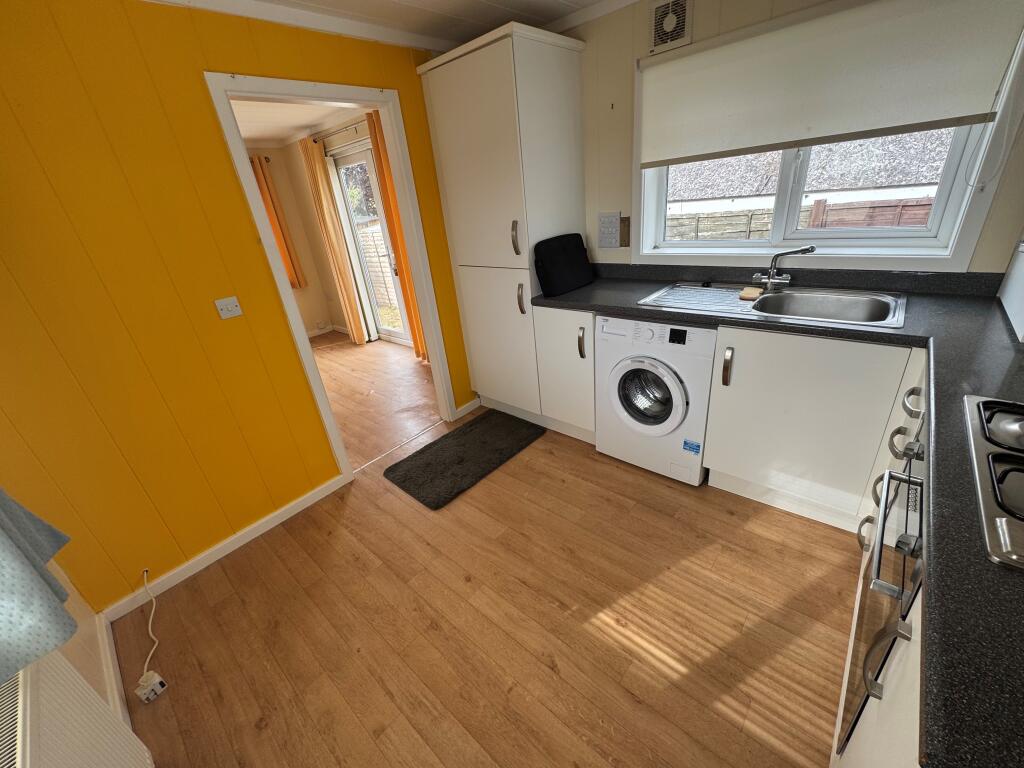 House in Taunton - View 4