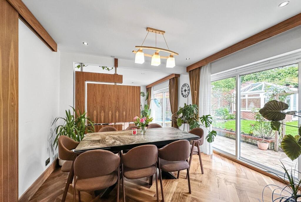House in Trafford, Greater Manchester - View 4