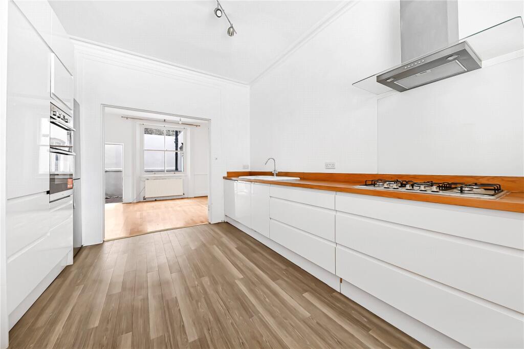 House in London - View 4