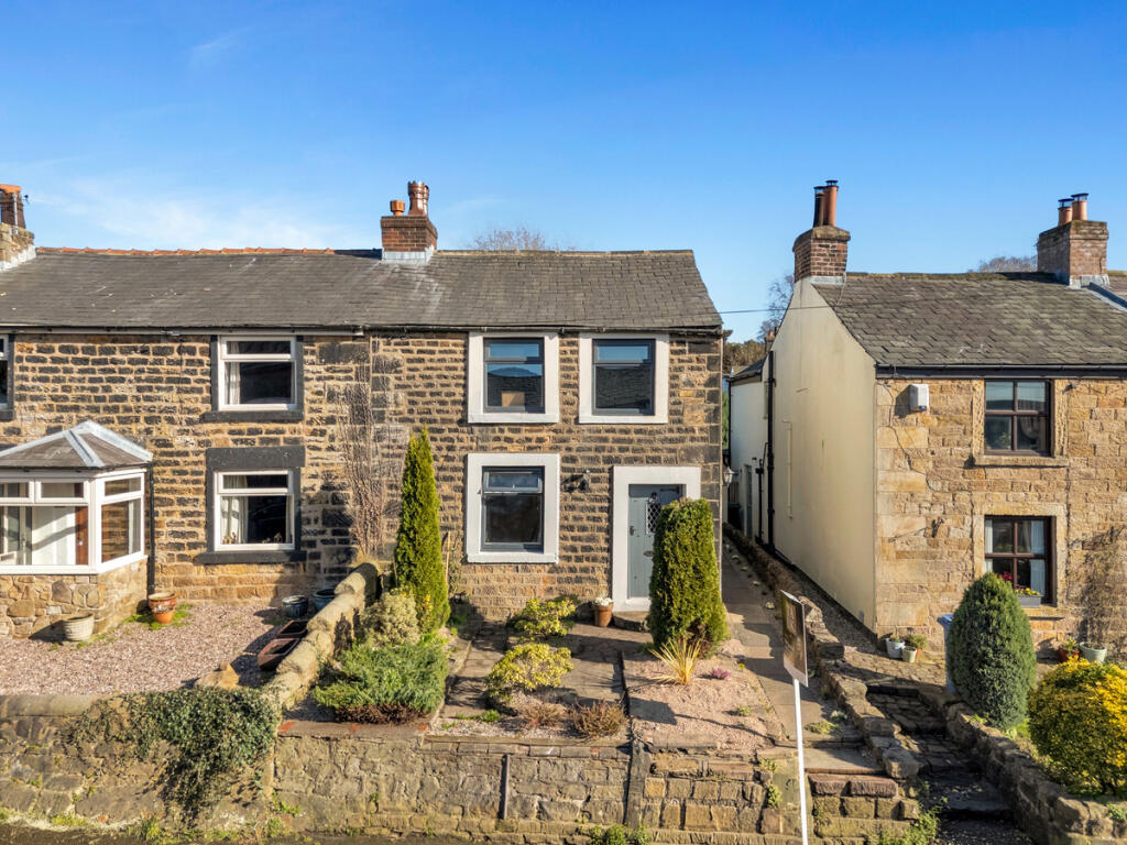 3-bed terraced on Chorley Old Road, Chorley, PR6, £250,000