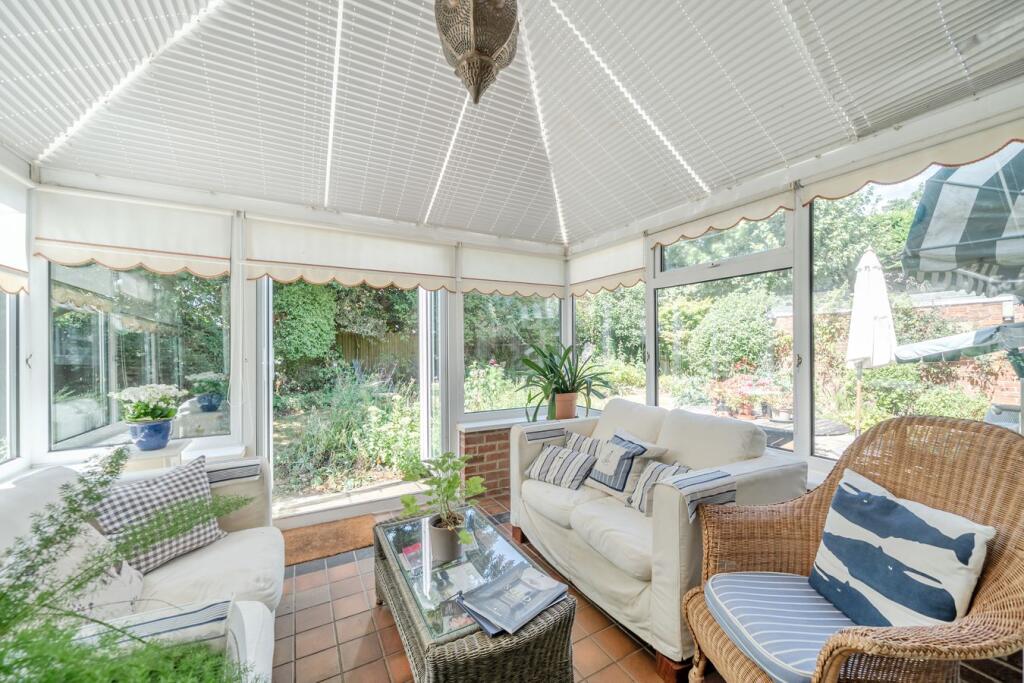 House in Southampton - View 5