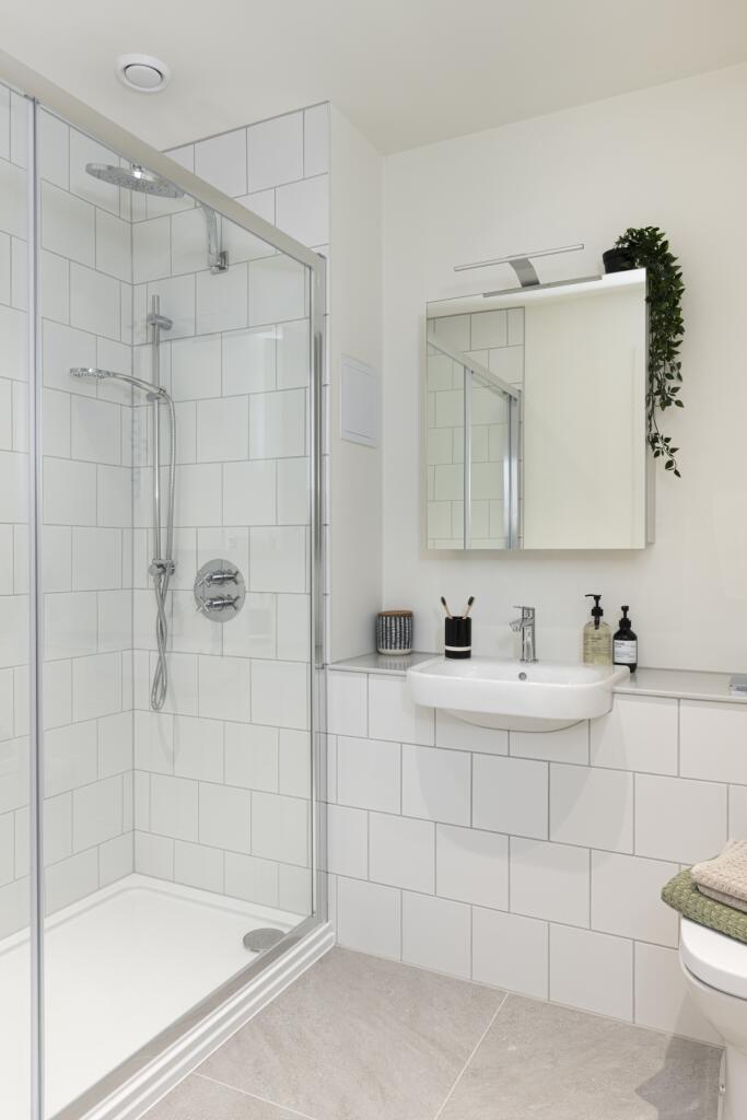 Apartment in Brighton - View 4