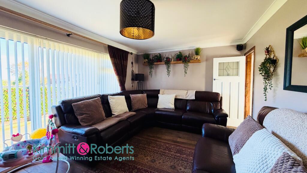 Normanby Close, County Durham, SR7 0EE photo 4