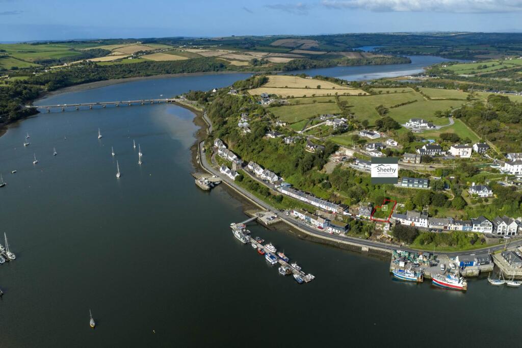Main image of property: site at World`s End, Kinsale