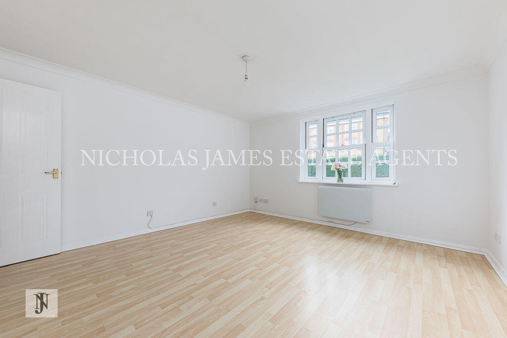 Apartment in London, Oakwood, Southgate - View 5