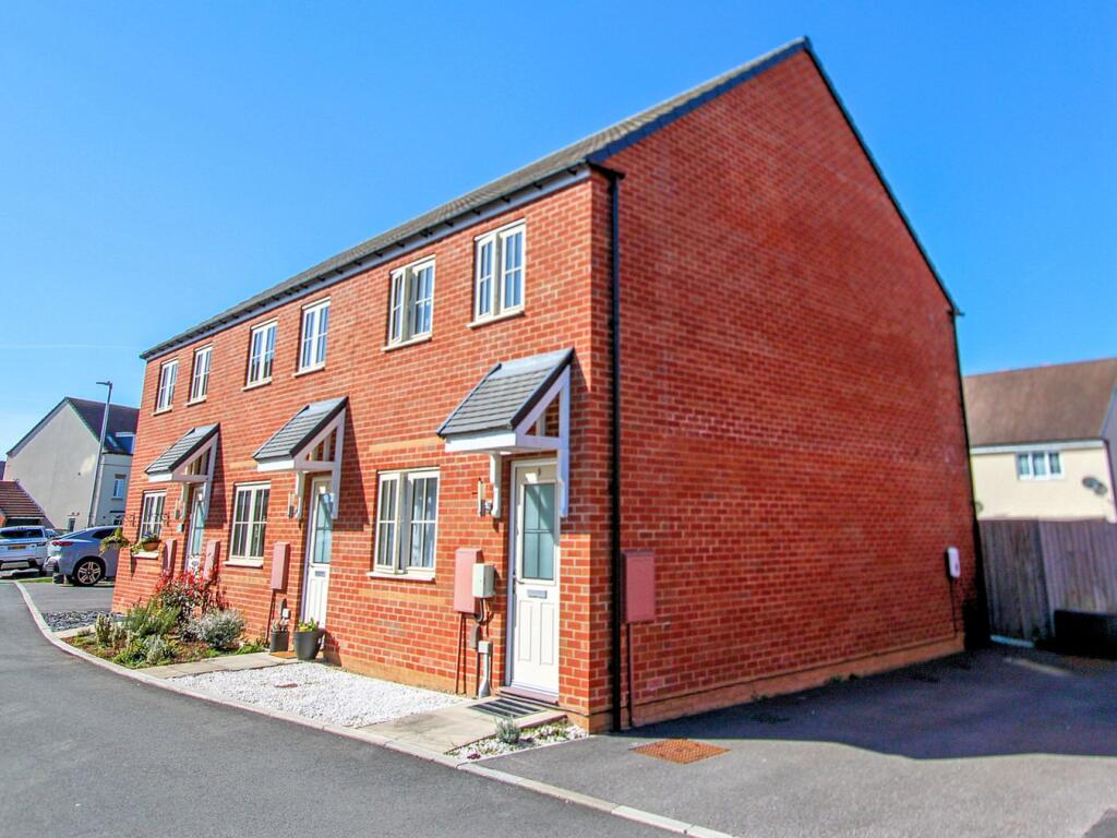 Main image of property: Thresher Close, Thornbury, BS35