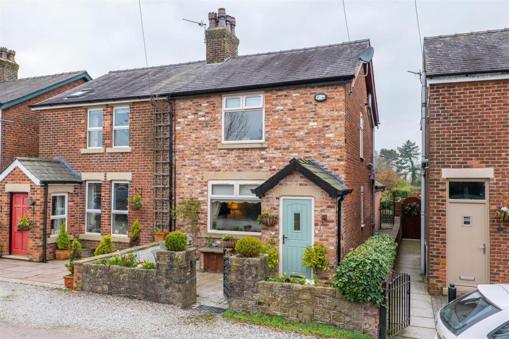 Main image of property: Poplar Avenue, Longton, Preston