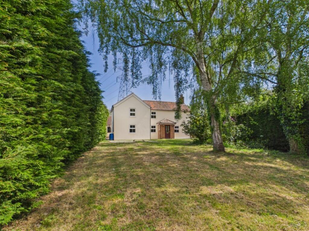 Main image of property: Fritton, Great Yarmouth