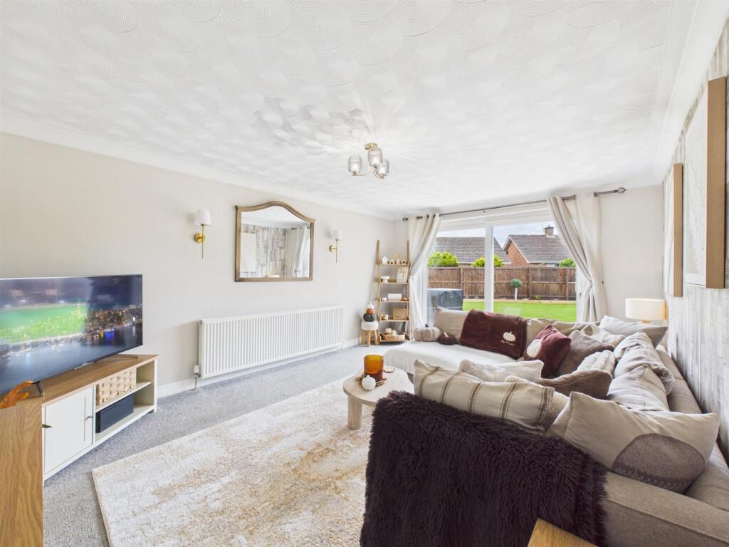 House in Bridlington, East Riding of Yorkshire - More