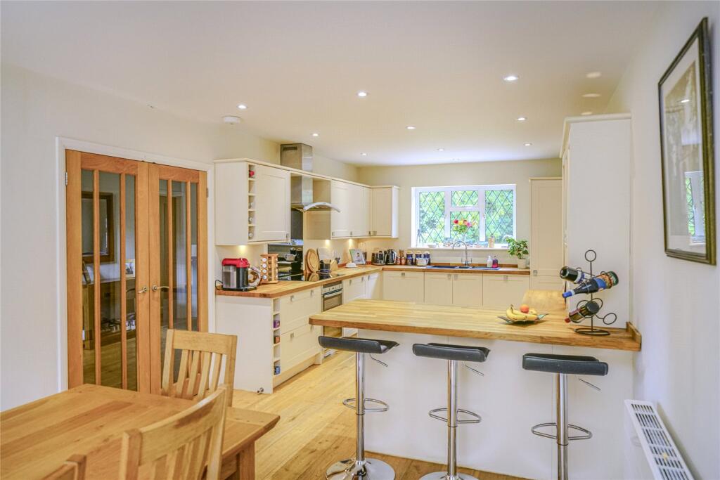 Additional image 5 of Green Lane Close, Harpenden, AL5