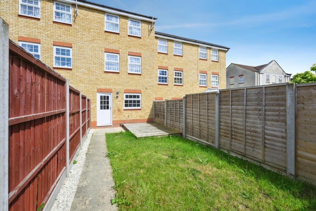 Archers Wood, Hampton Hargate, Peterborough photo 4