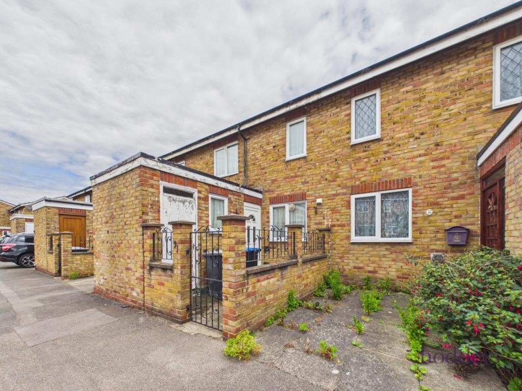 Main image of property: Chertsey, Surrey, KT16