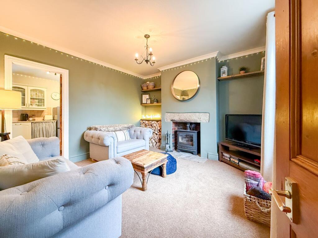 House in Holmfirth, Kirkroyds, Wooldale - View 4
