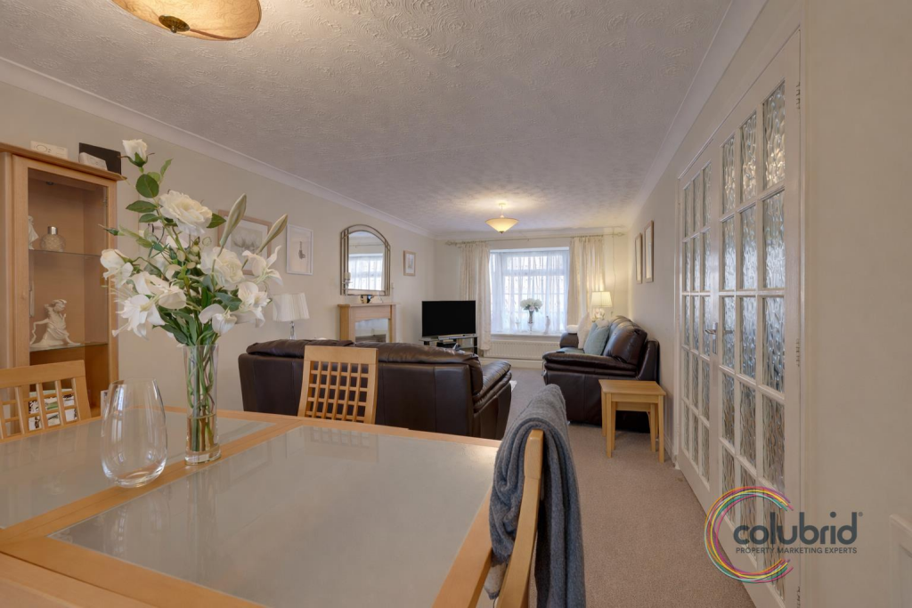 Readers Court, Great Baddow, Chelmsford photo 3