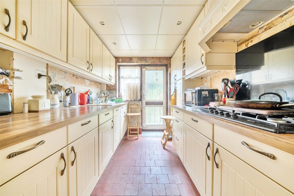 House in London - View 3