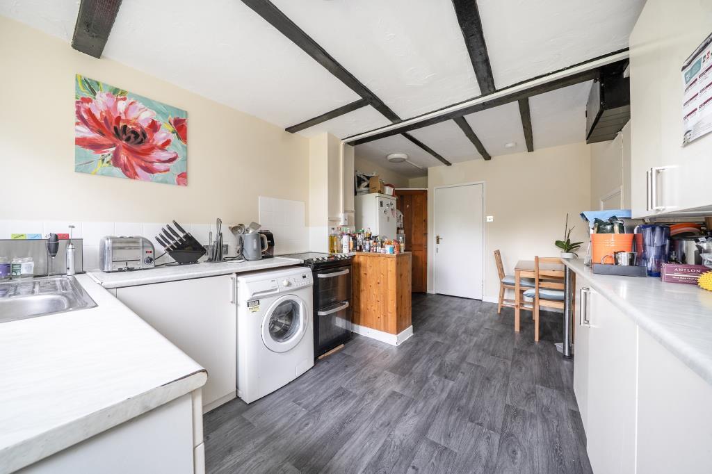 Tilehurst, Berkshire, RG30 – další