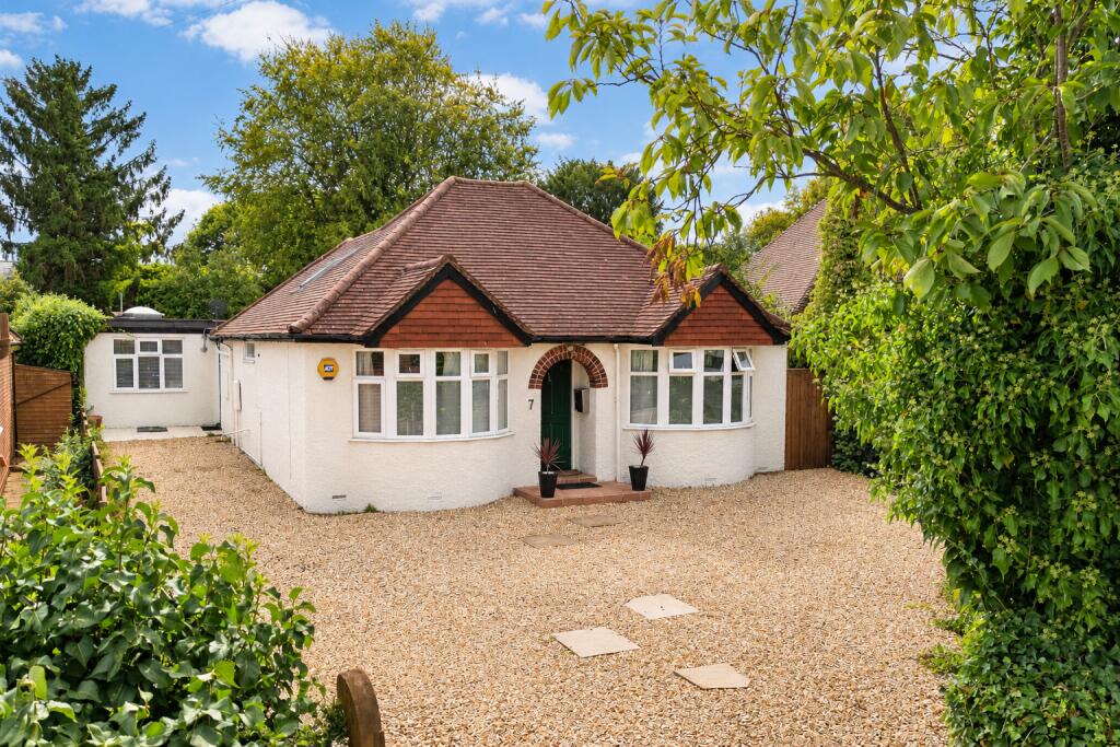 Main image of property: Ferniefields, High Wycombe, Buckinghamshire, HP12