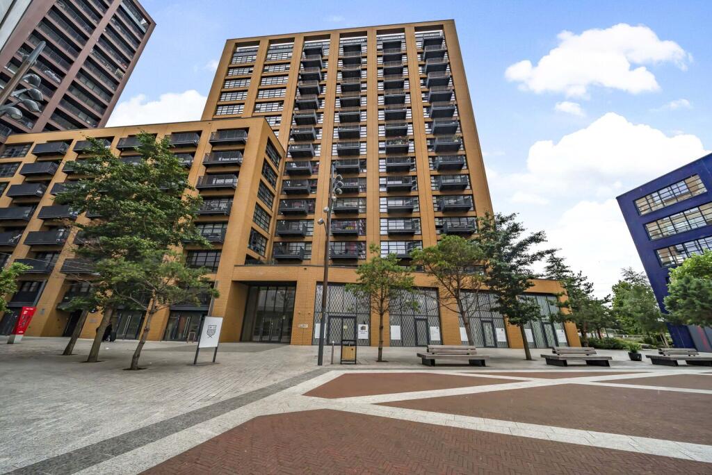 Main image of property: Amelia House, Canary Wharf, London, E14