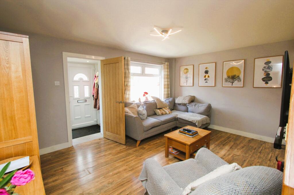 Monmouth Way, Boverton, CF61 - View 2