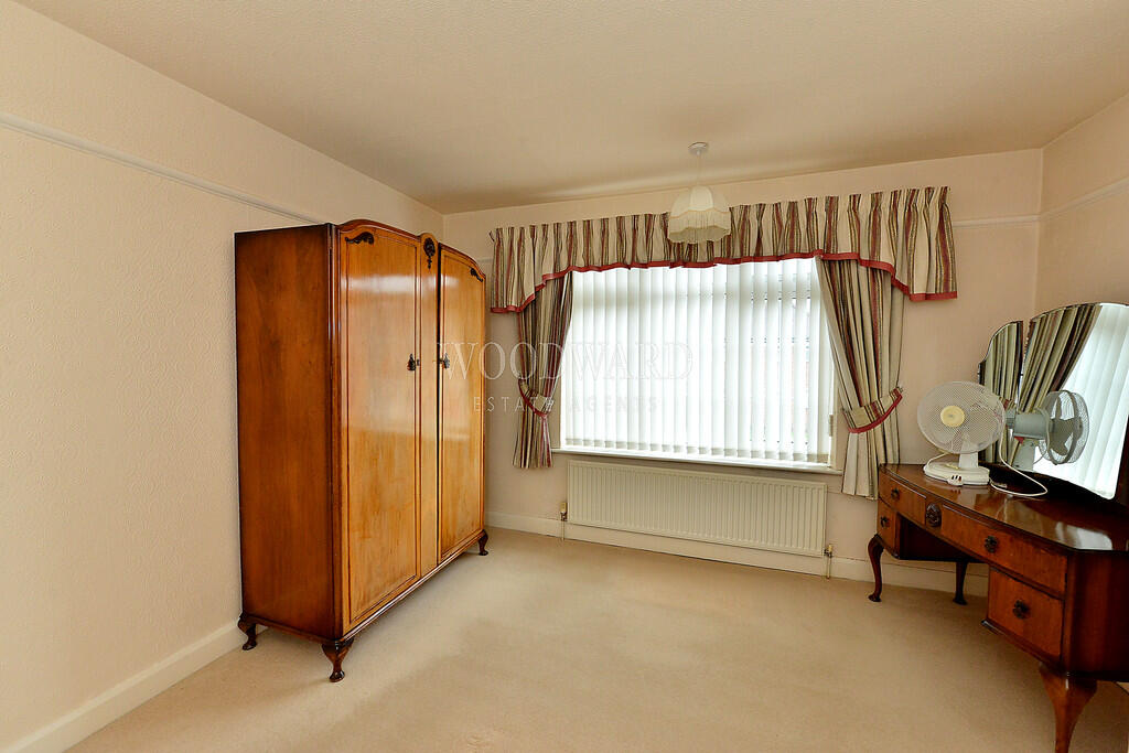 Danesby Crescent, Denby photo 5