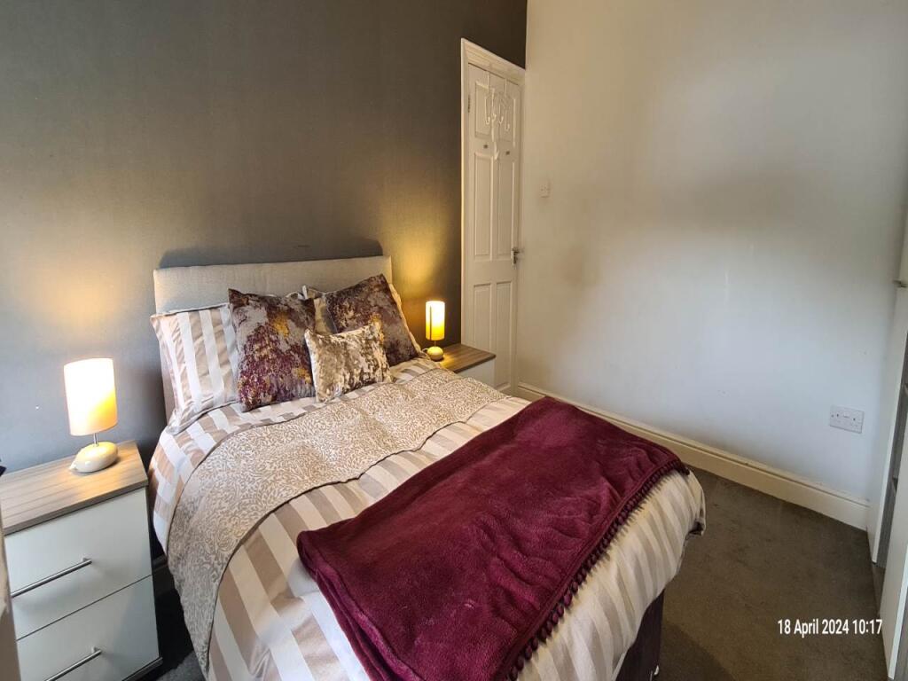 Main image of property: Rosemont Avenue (Room 2), Bramley, Leeds